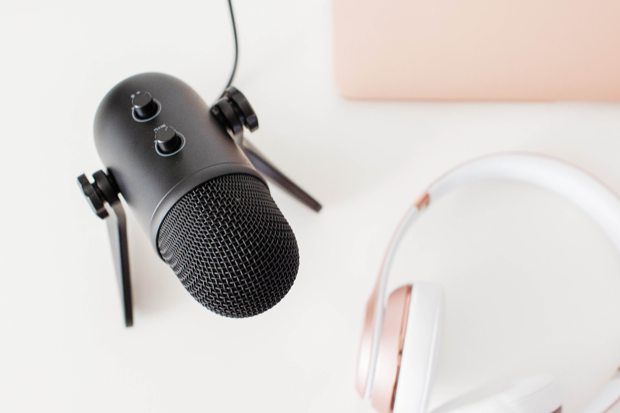 Microphone and Headphones for Podcasting